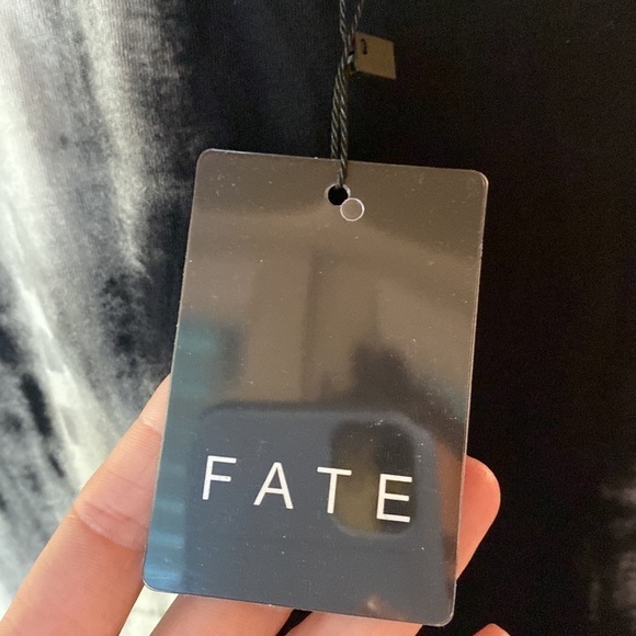 Fate Long Sleeved Shirt with matching face mask - Picture 9 of 10